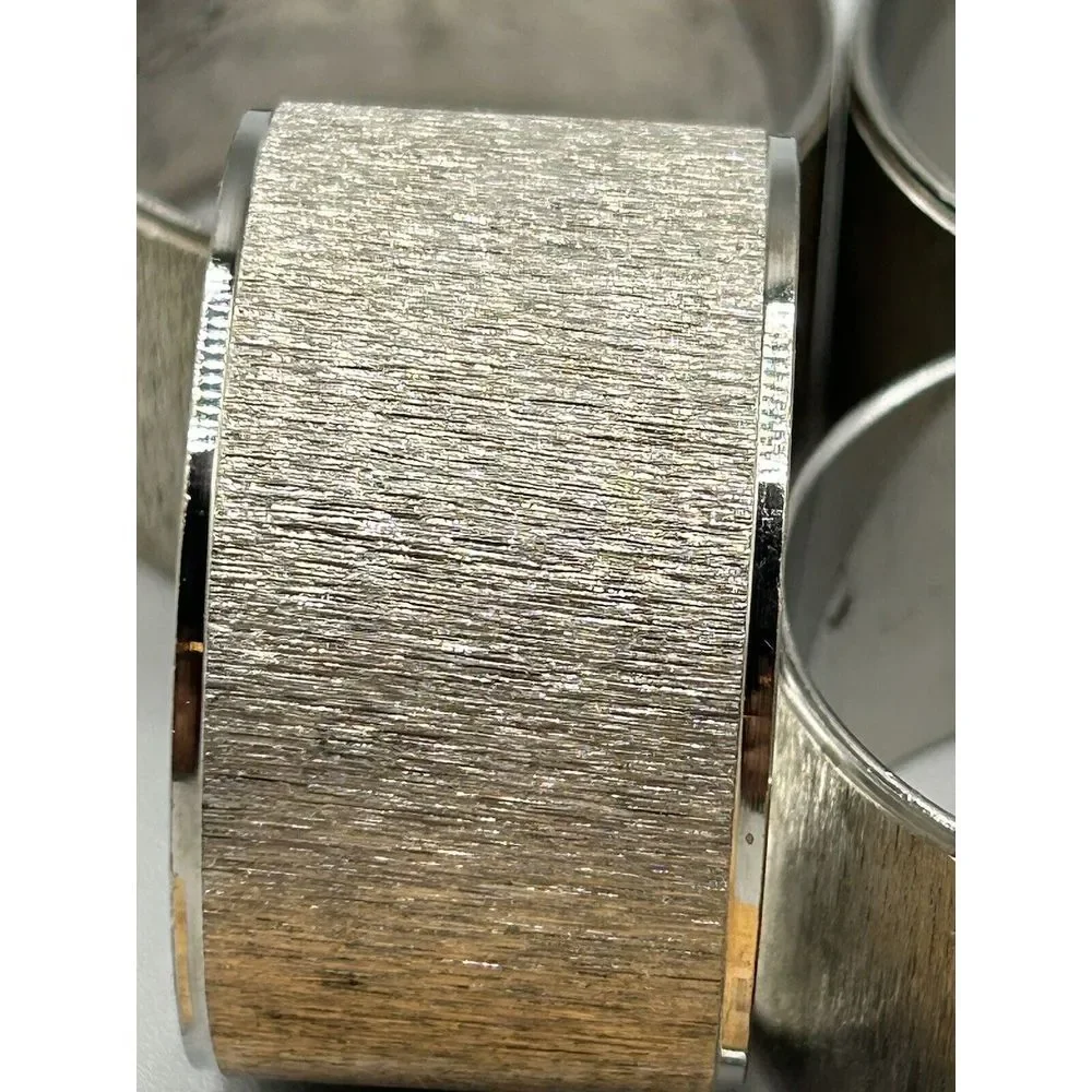 Brushed‎ Silver tone Napkin Rings Set Of 4